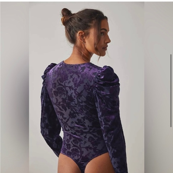 Free People Magic Hour Velvet Bodysuit Deep Sea Small - Picture 2 of 4